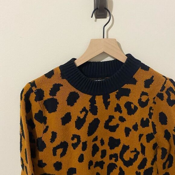 Who what wear cheetah sweater - Picture 6 of 8